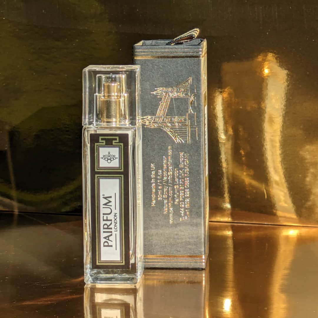 Pairfum Eau de Parfum Intense 30ml Travel Spray Pure Bottle Box Right Side Gold 1 1